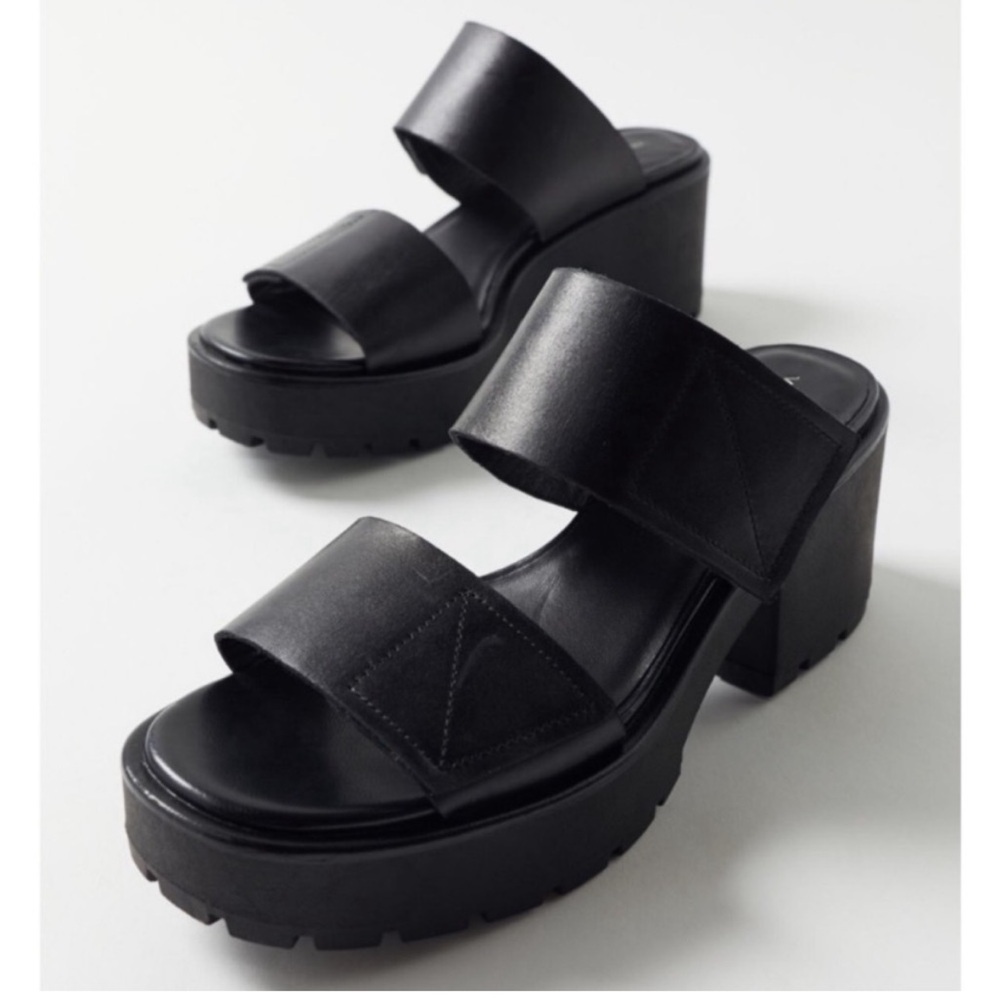 Vagabond Black Platform Sandals